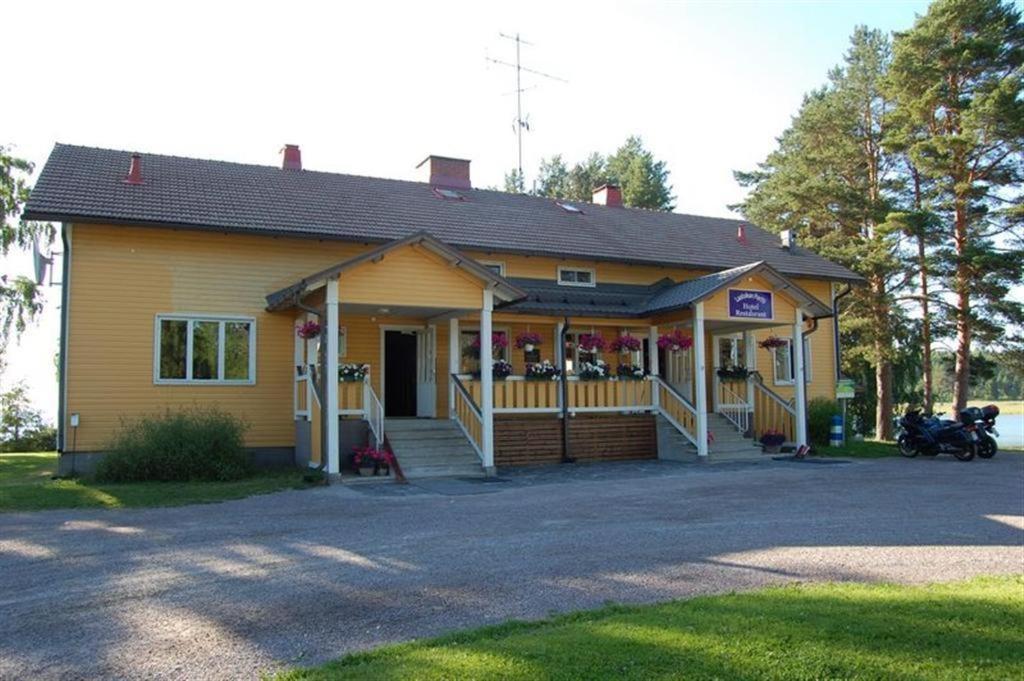 Hotel Laatokan Portti Parikkala Exterior photo